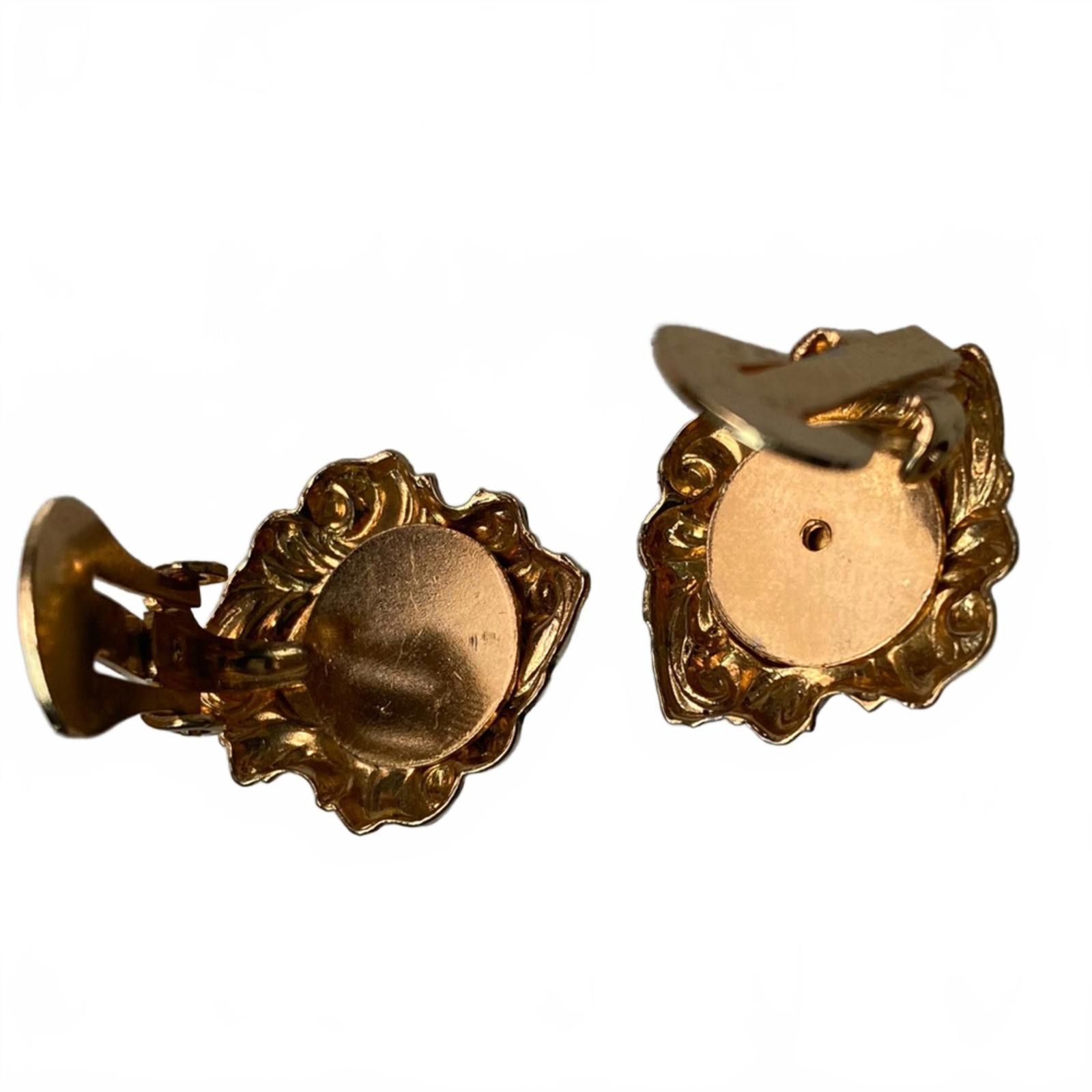 Vintage Vintage MCM Gold Tone Jade Green Cabochon Earrings Clip-on Size ONE SIZE - 3 Thumbnail