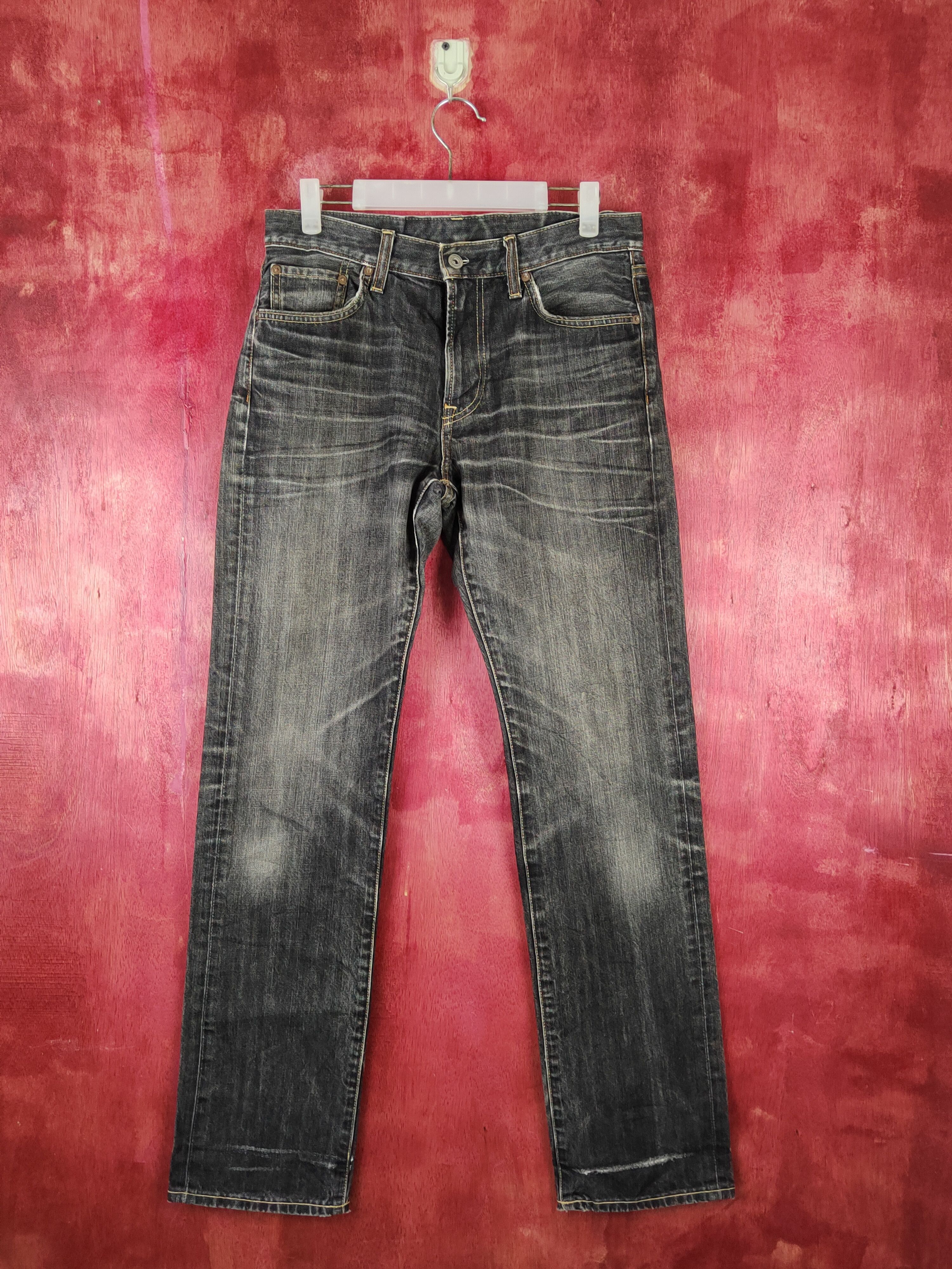 Japanese Brand Uniqlo Black Faded distressed ripped jeans Denim #S1604 Size US 30 / EU 46 - 1 Thumbnail