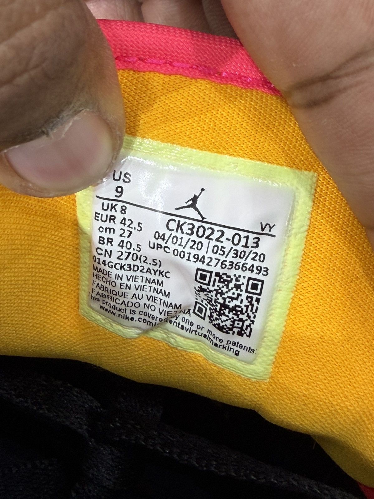 Jordan Brand Jordan 1 Low Black Aurora Green Laser Orange Size 9 (2020) Size US 9 / EU 42 - 10 Thumbnail