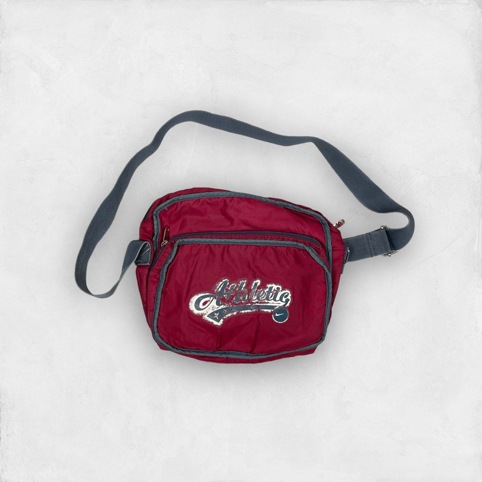 Nike × Vintage Nike Athletic Men's Red Zipper Logo Crossbody Strap Backpack Size ONE SIZE - 1 Thumbnail