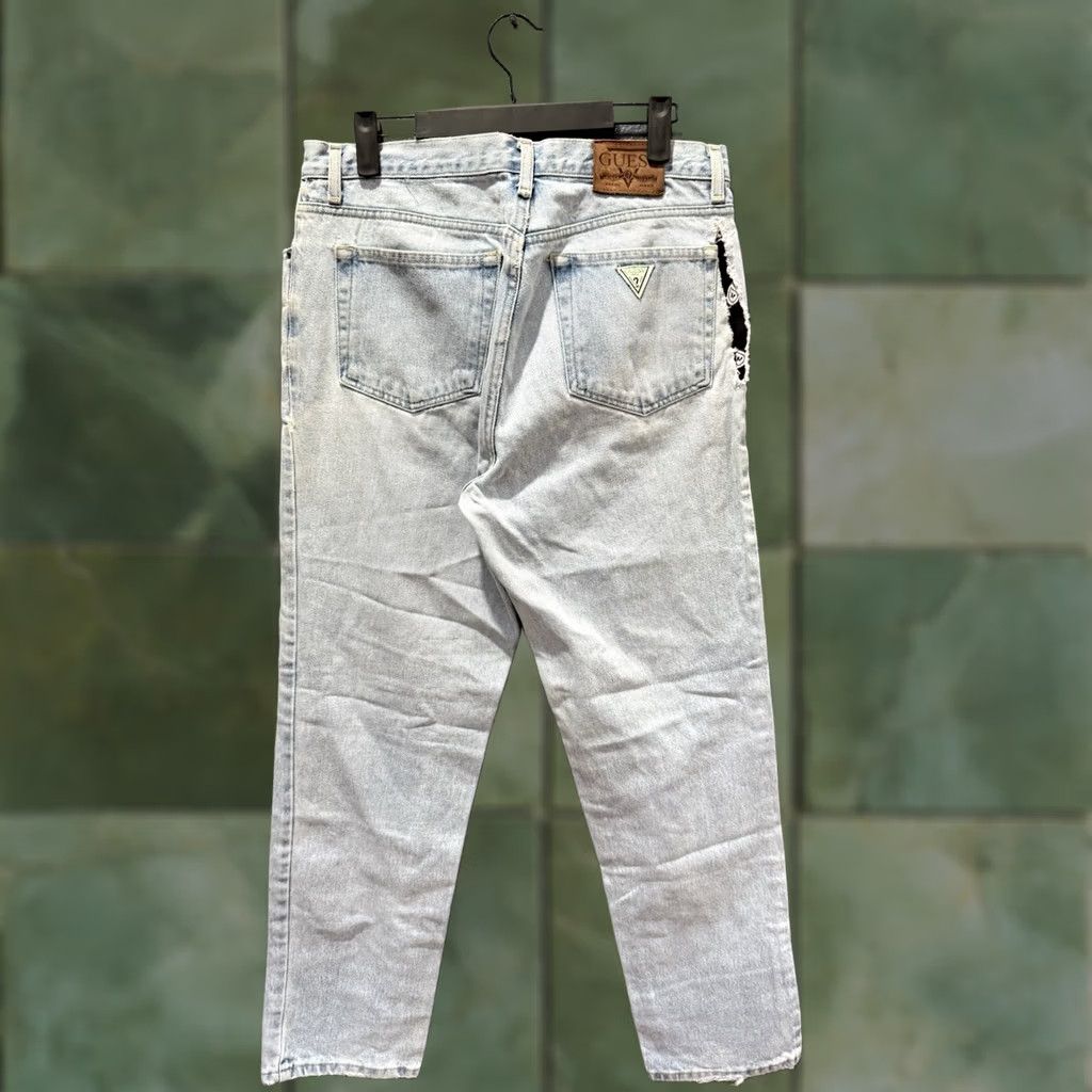 Guess VINTAGE Guess Jeans USA Light Wash Denim Jeans Men 34 Straight 90s Blue Mens Size US 34 / EU 50 - 1 Thumbnail