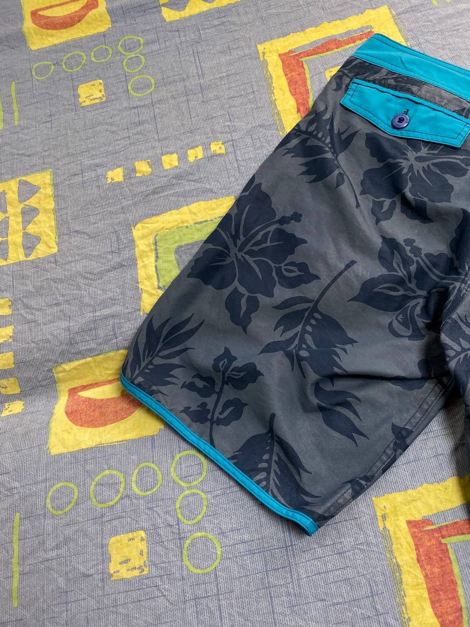 Quiksilver Vintage Y2k Quicksilver Shorts Size US 33 - 20 Thumbnail