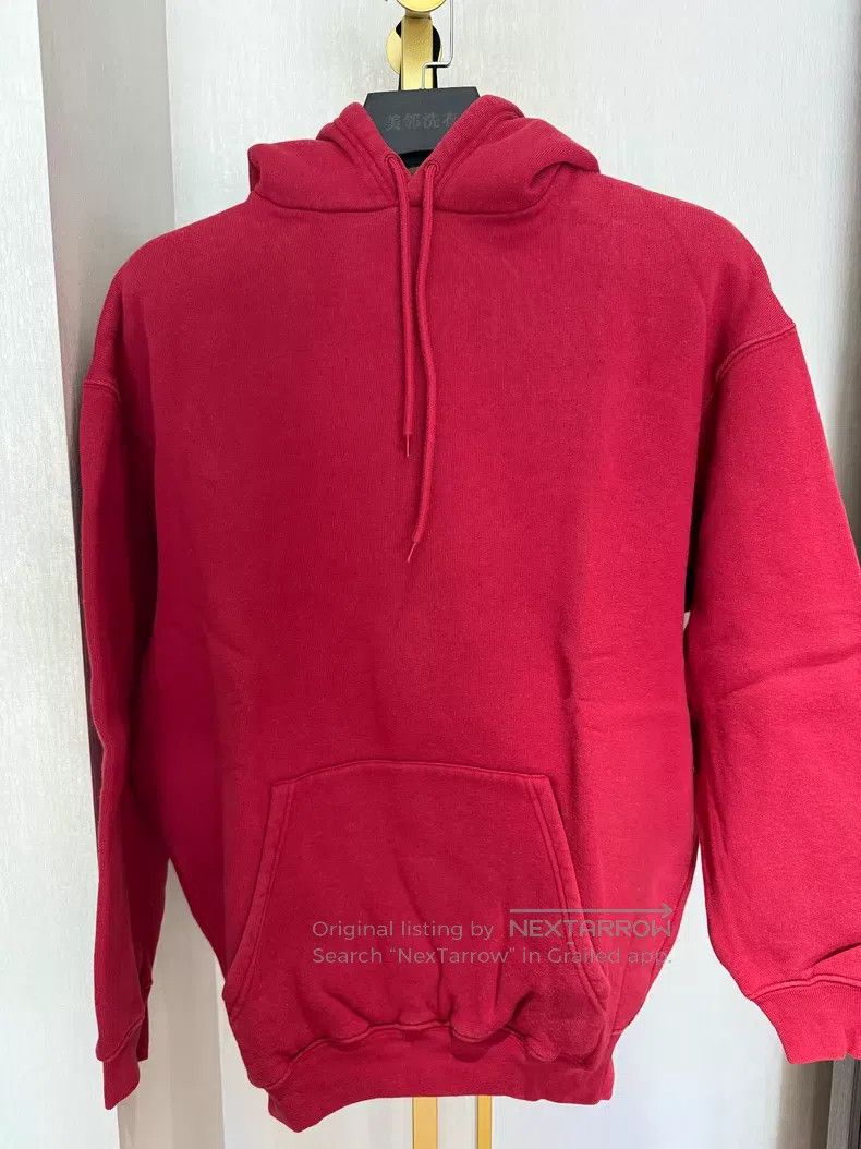 Balenciaga Balenciaga Red Hoodie with Back Logo Size US XS / EU 42 / 0 - 1 Thumbnail