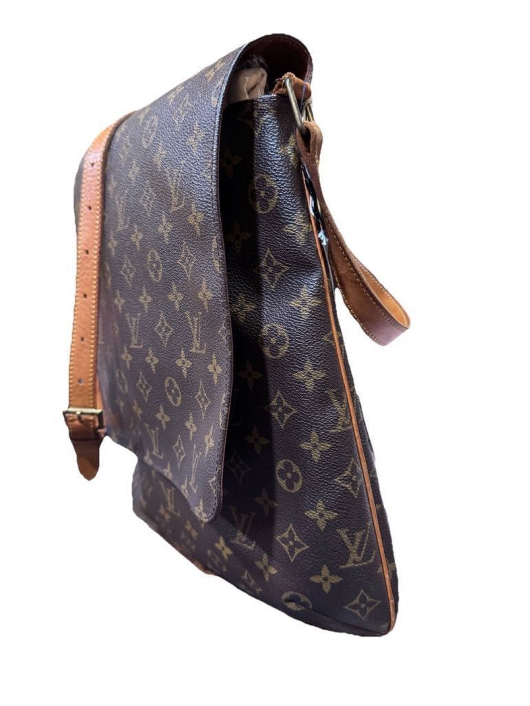 Louis Vuitton Louis Vuitton Musette Salsa GM Monogram Shoulder Bag Size ONE SIZE - 3 Thumbnail