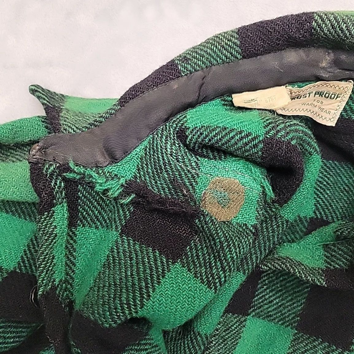 Vintage VTG Frost Proof Shirt Jacket Mens 16 Green Buffalo Plaid Wool Over Shirt Logger Size US M / EU 48-50 / 2 - 5 Thumbnail