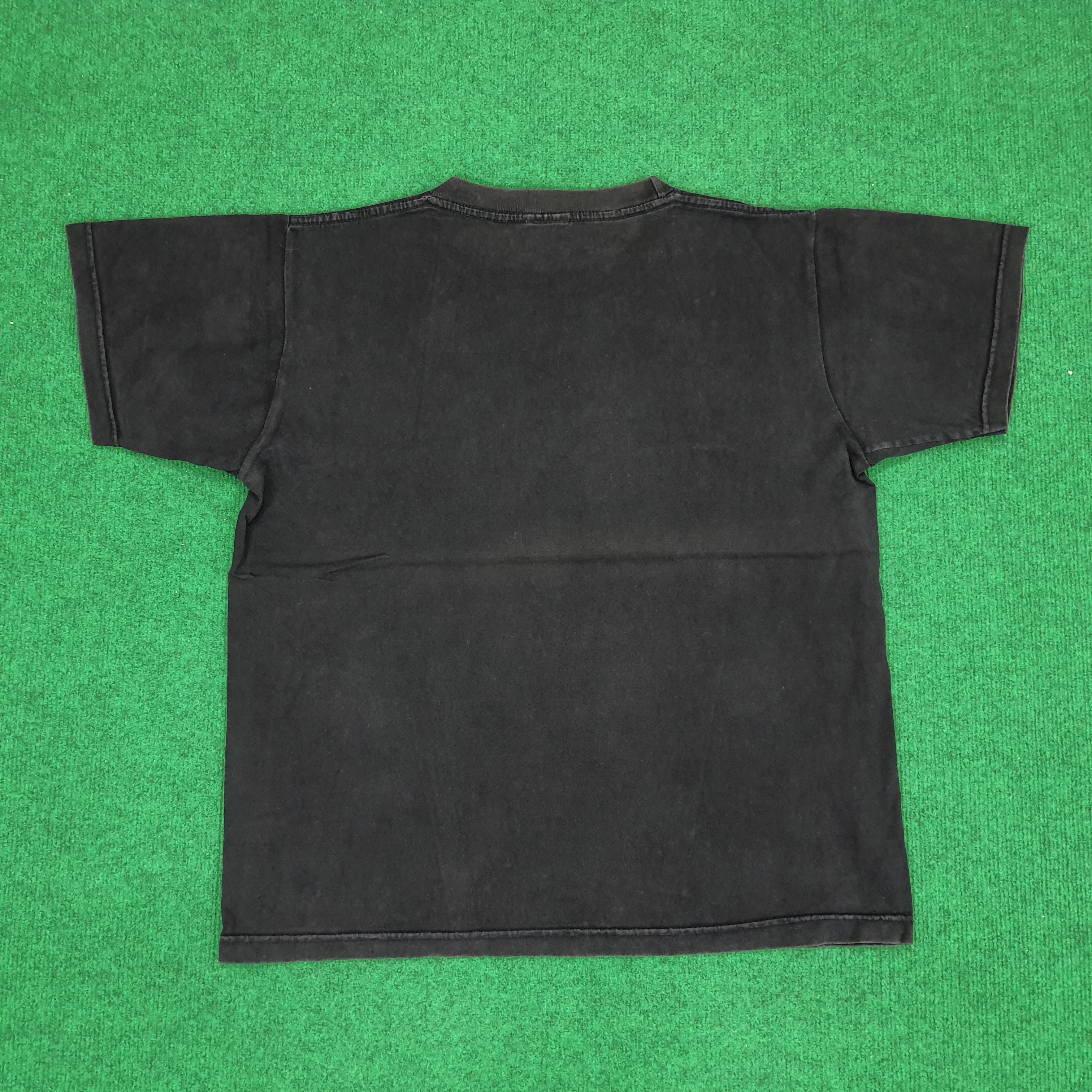 AC/DC × Vintage Vintage AC/DC Back in Black Band Tees Size US L / EU 52-54 / 3 - 3 Thumbnail