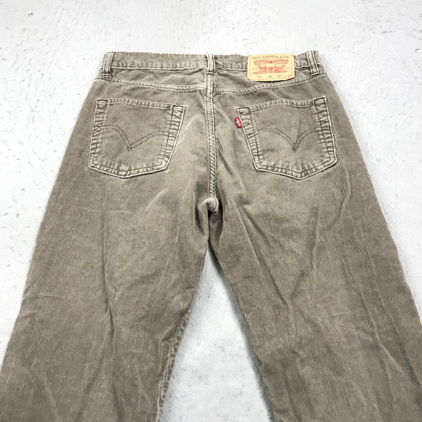 Levi's Levi's 751 Pants Mens 31x34 Brown Corduroy Straight Fit Cotton Casual Vintage 90s 5-Pocket Design Mens Size US 31 - 5 Thumbnail