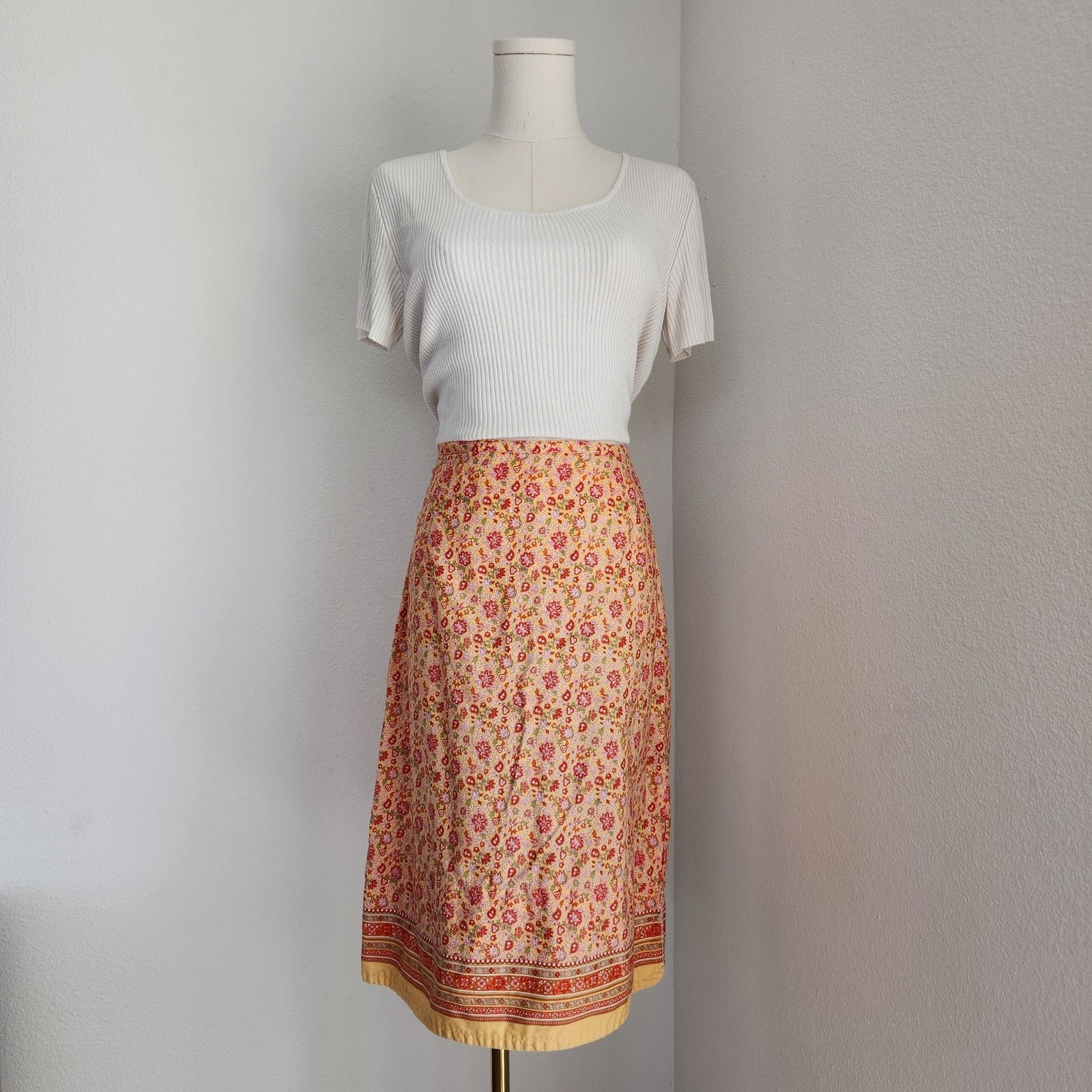 Vintage Vintage Floral Paisley Patterned Midi Pencil Skirt M Size 30" / US 8 / IT 44 - 1 Thumbnail