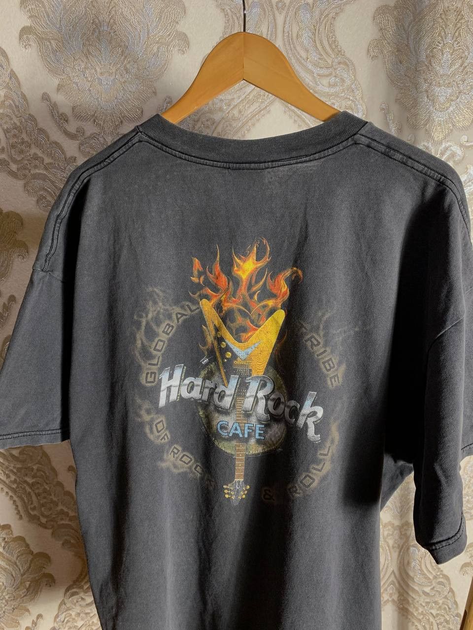 Hard Rock Cafe Vintage Hard Rock Cafe Montreal Retro T-Shirt USA Y2K 90s Size US XXL / EU 58 / 5 - 7 Thumbnail