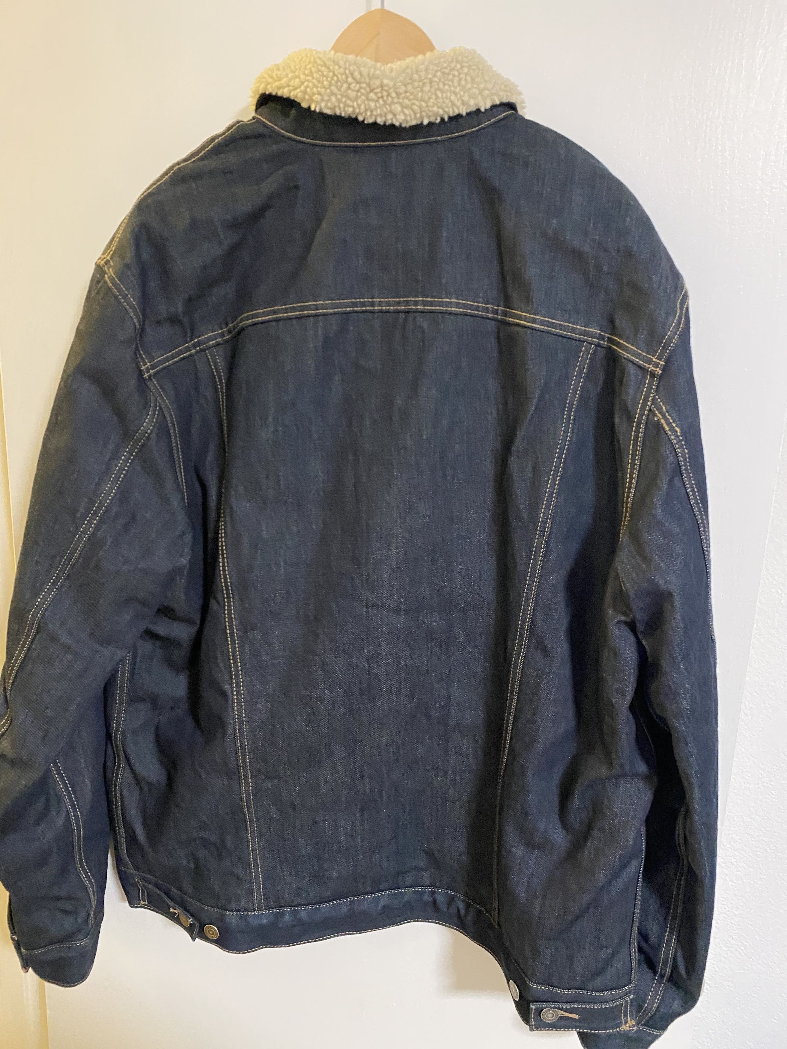 Levi's Levis Sherpa jacket dark wash denim Excel condition Size XXL Size US XXL / EU 58 / 5 - 3 Thumbnail