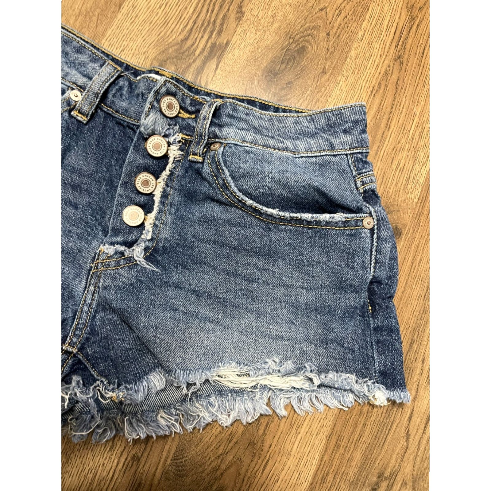 Vintage KanCan Shorts Women S Blue Denim Frayed Hem Button Fly Casual Modern 2.0 in. Inseam Regular Size 28" / US 6 / IT 42 - 4 Thumbnail