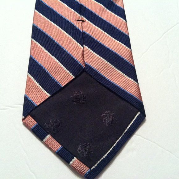 Brooks Brothers BROOKS BROTHERS MENS 100%SILK TIE WIDTH: 3 3/4" Size ONE SIZE - 5 Thumbnail