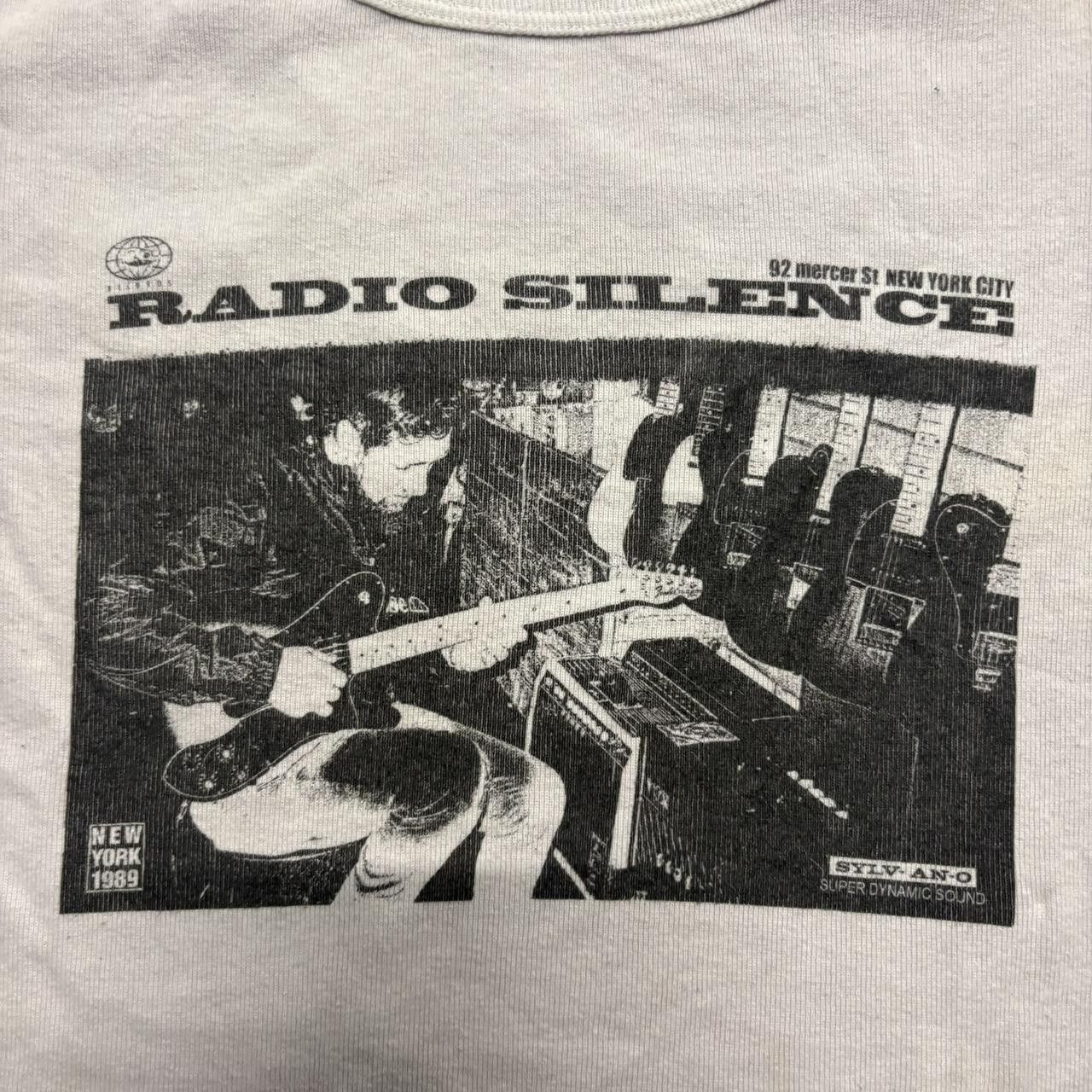 Vintage Crazy Vintage Y2K/2000s White Radio Silence Graphic Tee! Size US S / EU 44-46 / 1 - 3 Thumbnail