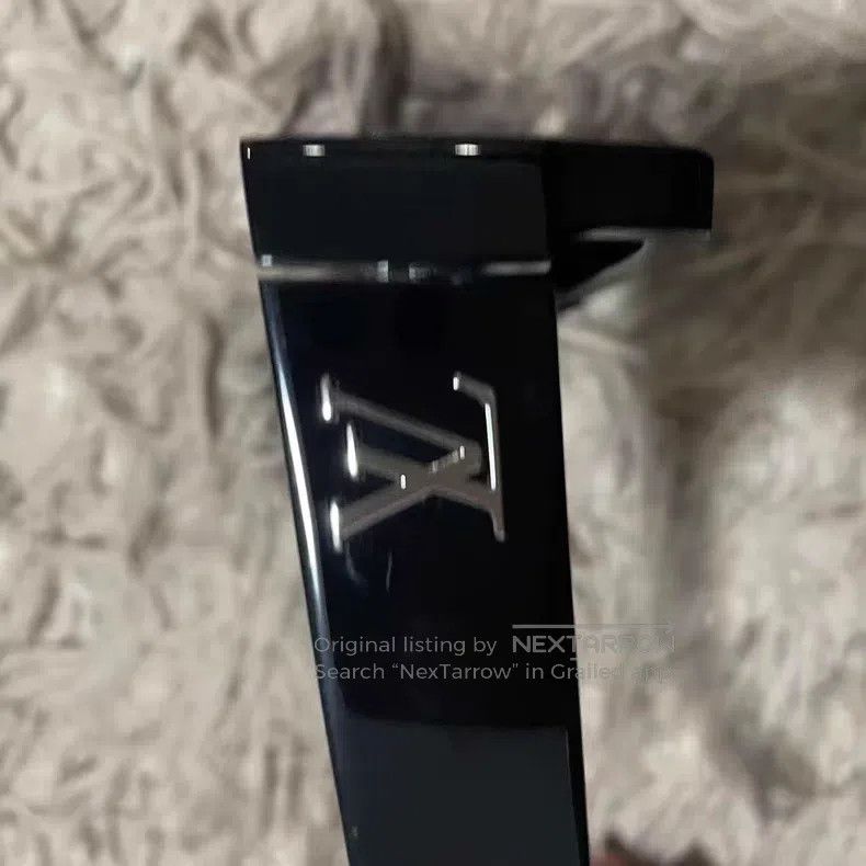 Louis Vuitton Louis Vuitton Black Gold Sunglasses Size ONE SIZE - 3 Thumbnail