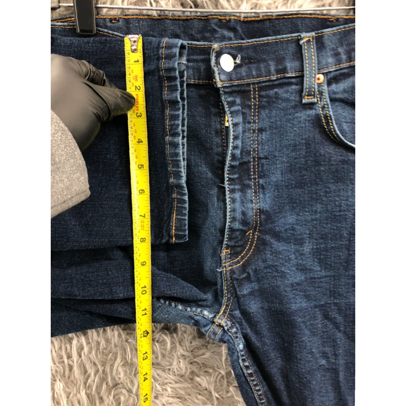 Levi's Levi's 559 Straight Jeans Denim Blue 38x30 Mens Regular Mid Rise 5-Pocket Belt Loops Distressed No Vintage No Size US 38 / EU 54 - 4 Thumbnail