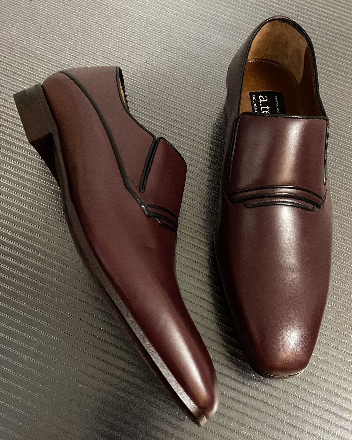 Testoni a.testoni 🇮🇹 wine de luxe leather piped vamp slip on 7 NEW Size US 7 / EU 40 - 5 Thumbnail