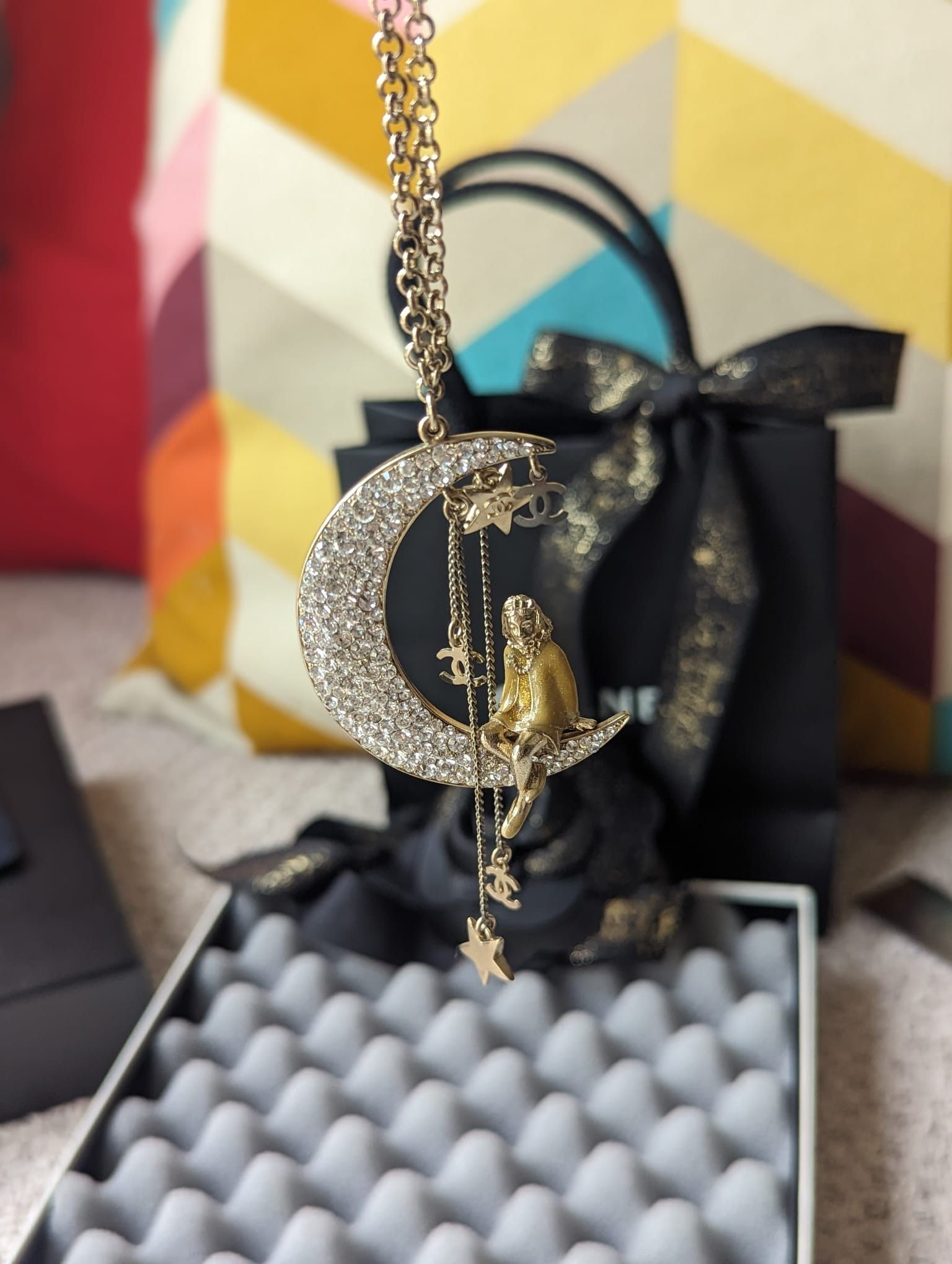 Chanel Chanel CC 08P CoCo on the Moon GHW Crystal Logo Necklace tag Size ONE SIZE - 12 Thumbnail