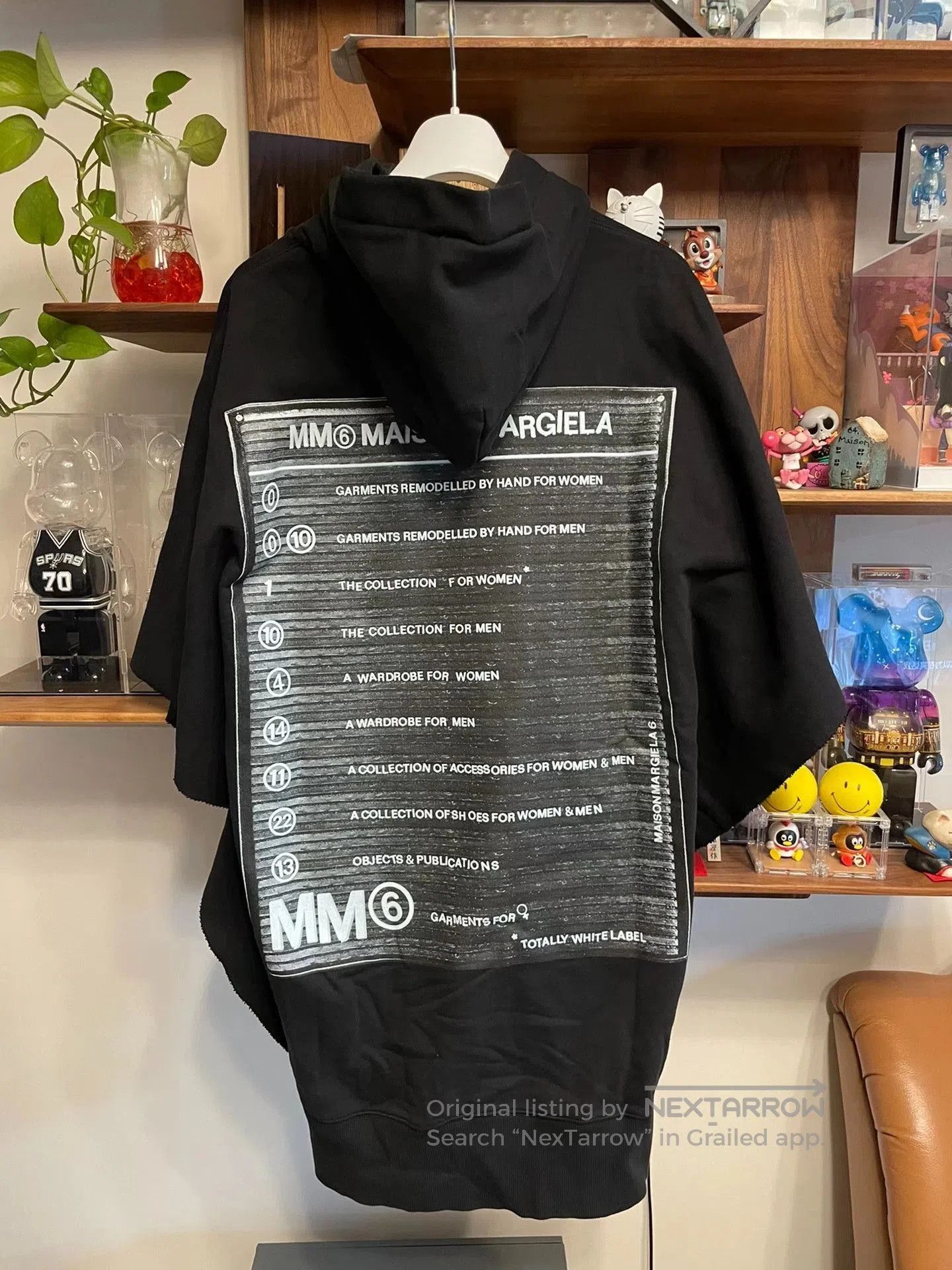 MM6 Black Oversized Hoodie with Fringed Hem. Size US M / EU 48-50 / 2 - 2 Thumbnail