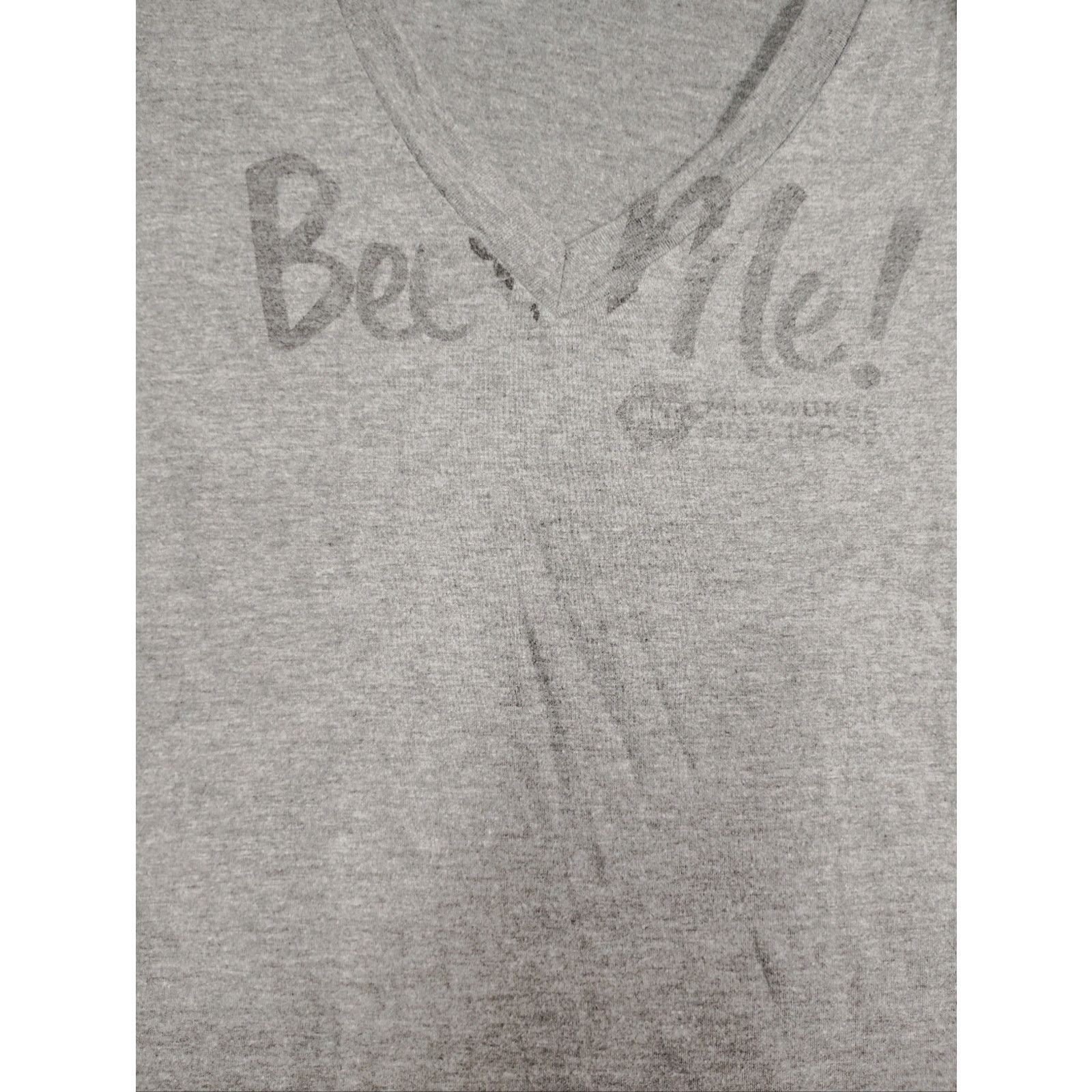 Next Level Apparel Gray V-Neck Graphic Tee Milwaukee Brewing Co - 'Beer Me' Size M / US 6-8 / IT 42-44 - 2 Thumbnail