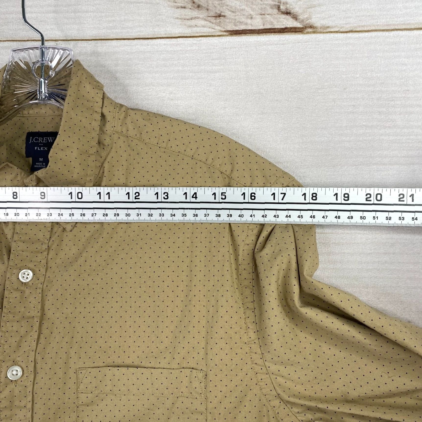 J.Crew J.CREW Shirt M Mens Button-Up Classic Tan Polka Dot Long Sleeve Cotton Blend Stretch Fall, Spring, Summer, Winter Men’s Casual Button-Down Size US M / EU 48-50 / 2 - 5 Thumbnail