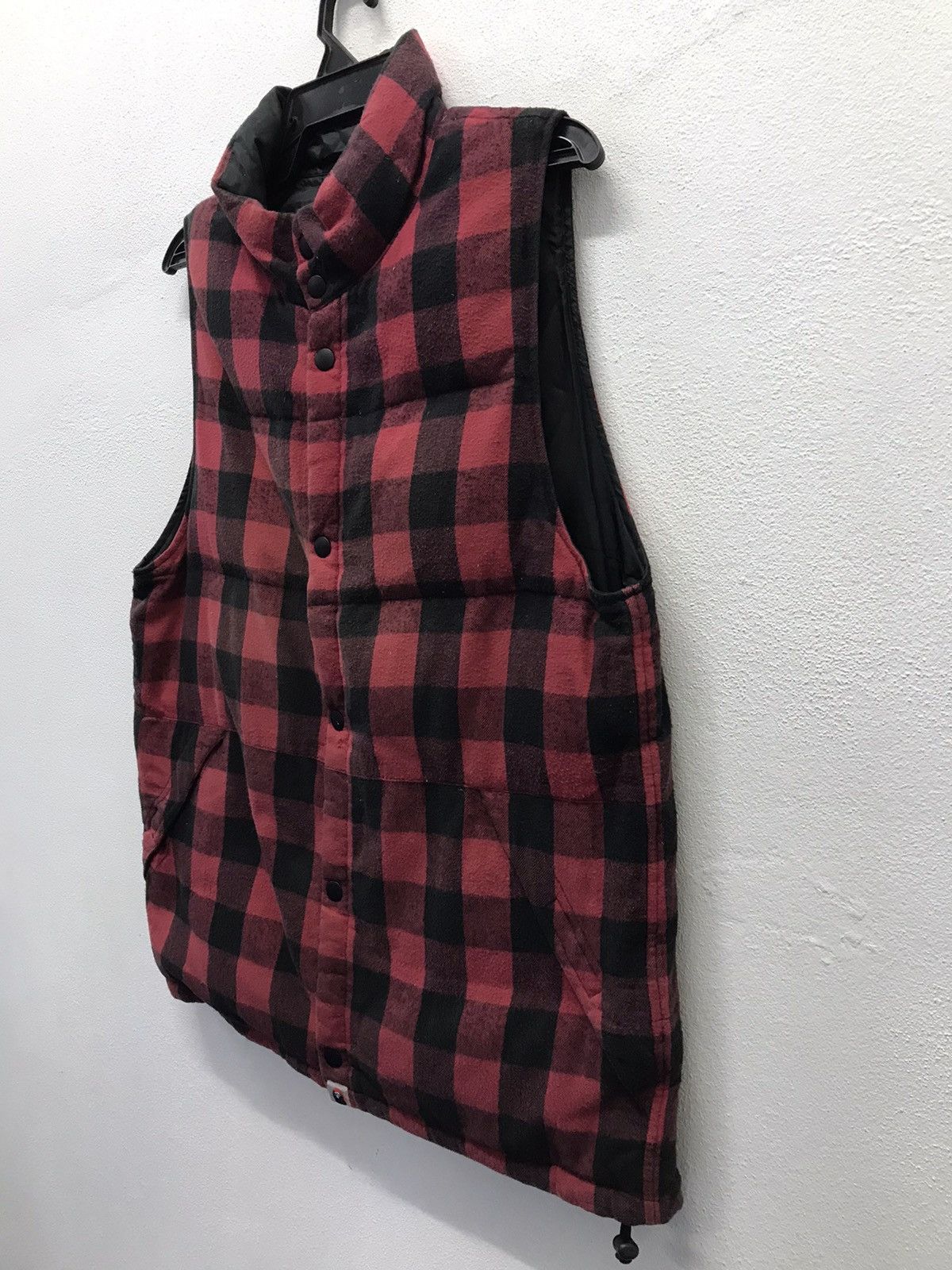 Bape × Vintage Vintage A Bathing Ape Pirate Store Sleeveless Jacket Size US M / EU 48-50 / 2 - 5 Thumbnail