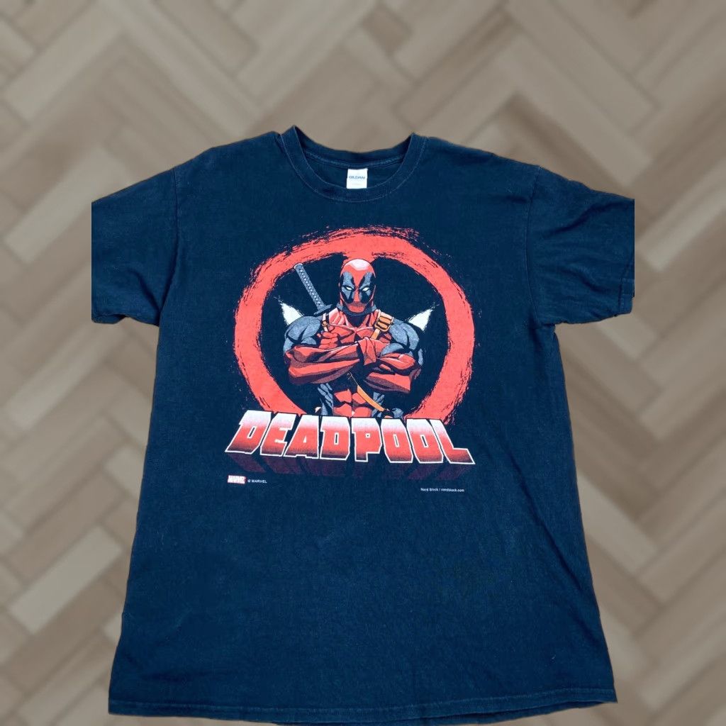 Gildan Deadpool Black Graphic Short Sleeve Mens T-shirt Marvel 2740 T-Shirt Size Large Gildan Regular Cotton | Marvel Comics Theme, 2740, DC? Size US L / EU 52-54 / 3 - 1 Thumbnail