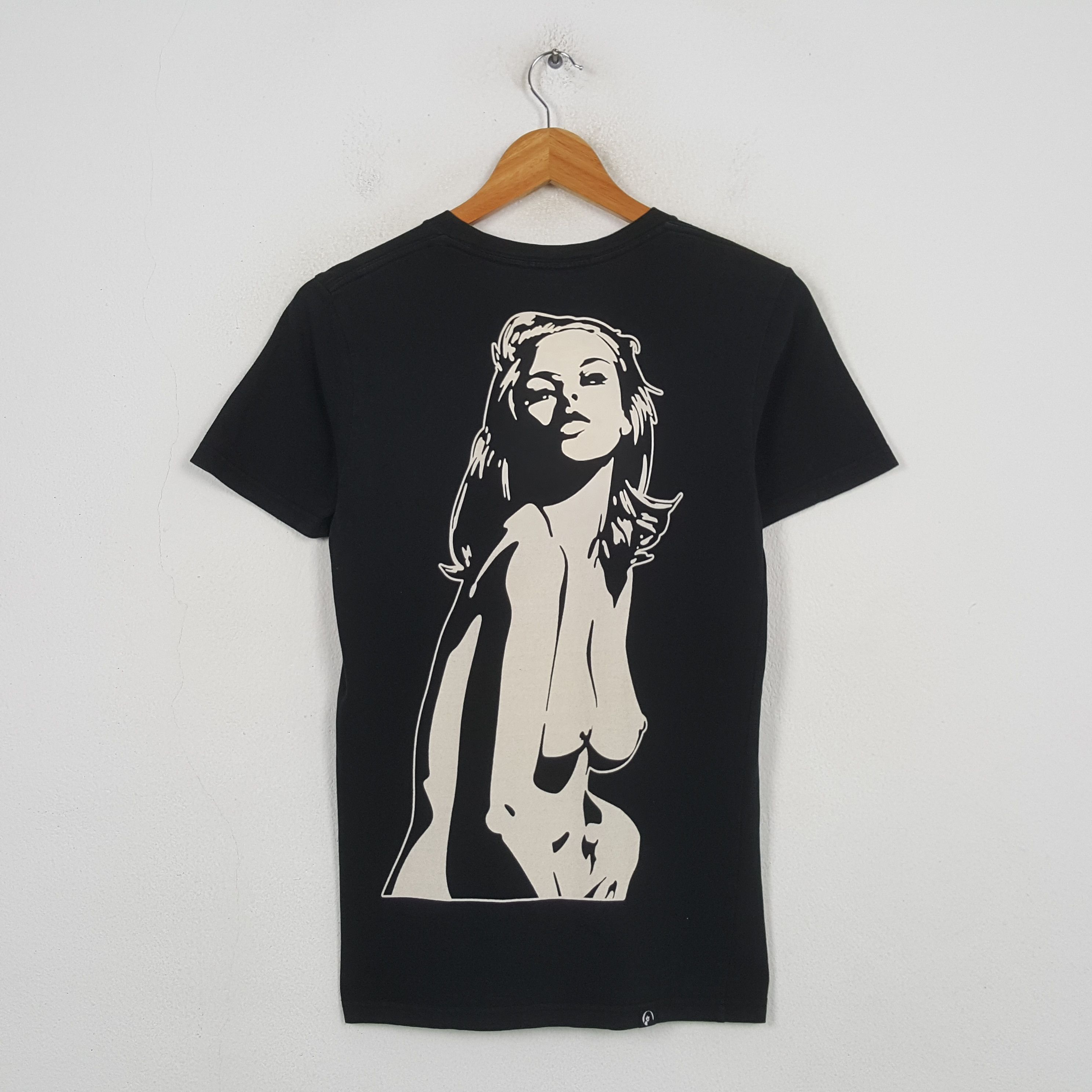 Hysteric Glamour Vintage Hysteric Glamour Sad Vacation T-Shirt C301N30 Size US XS / EU 42 / 0 - 1 Thumbnail