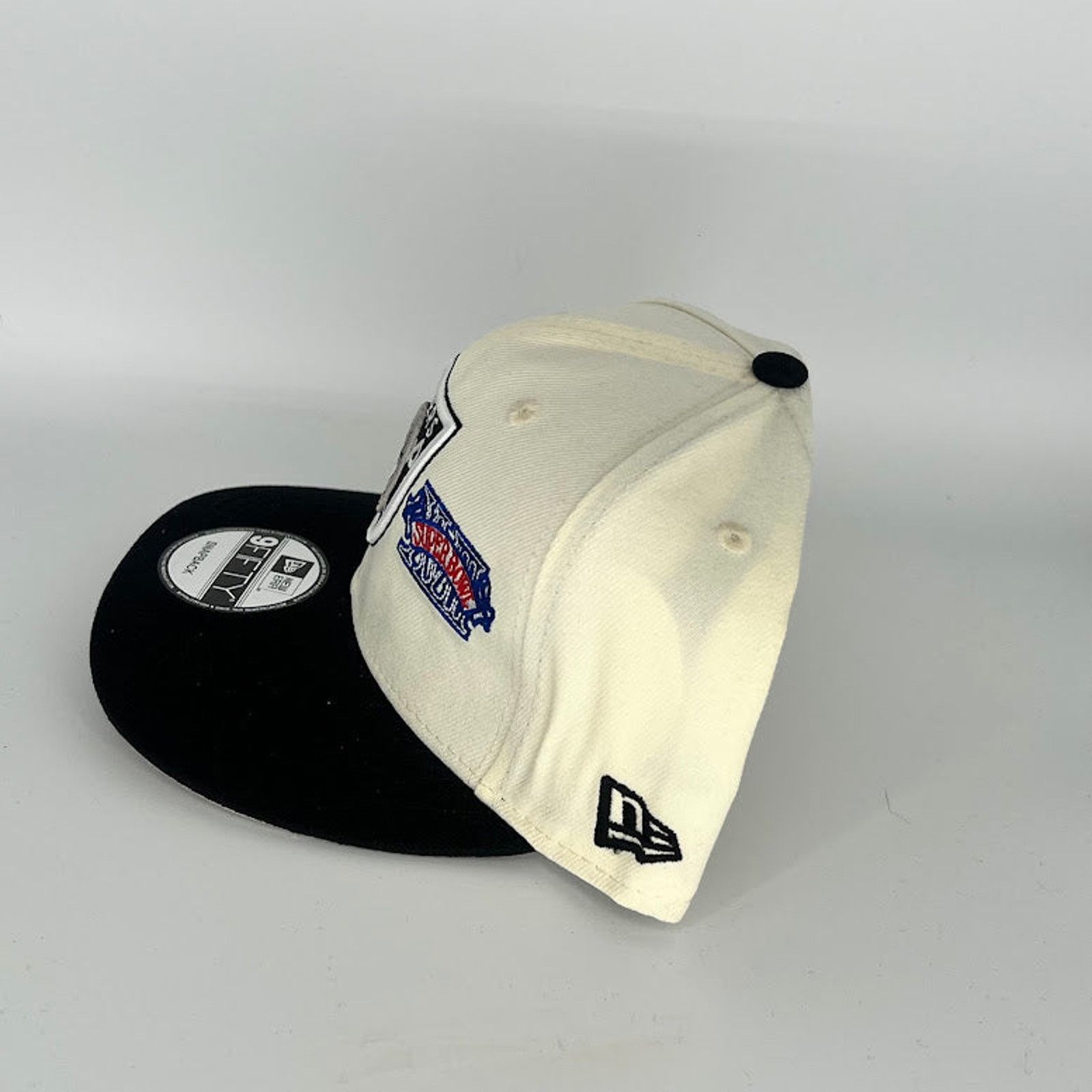 New Era White Black Oakland Raiders Super Bowl XV New Era NFL 9Fifty Size ONE SIZE - 2 Thumbnail