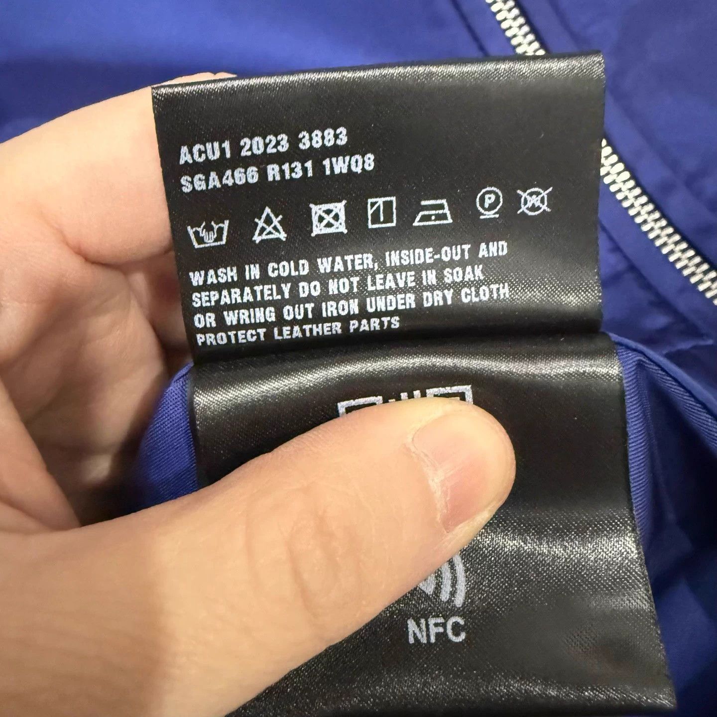 Prada Prada Blue Triangle Logo Recycled Nylon Unworn 52 Jacket Size US L / EU 52-54 / 3 - 5 Thumbnail