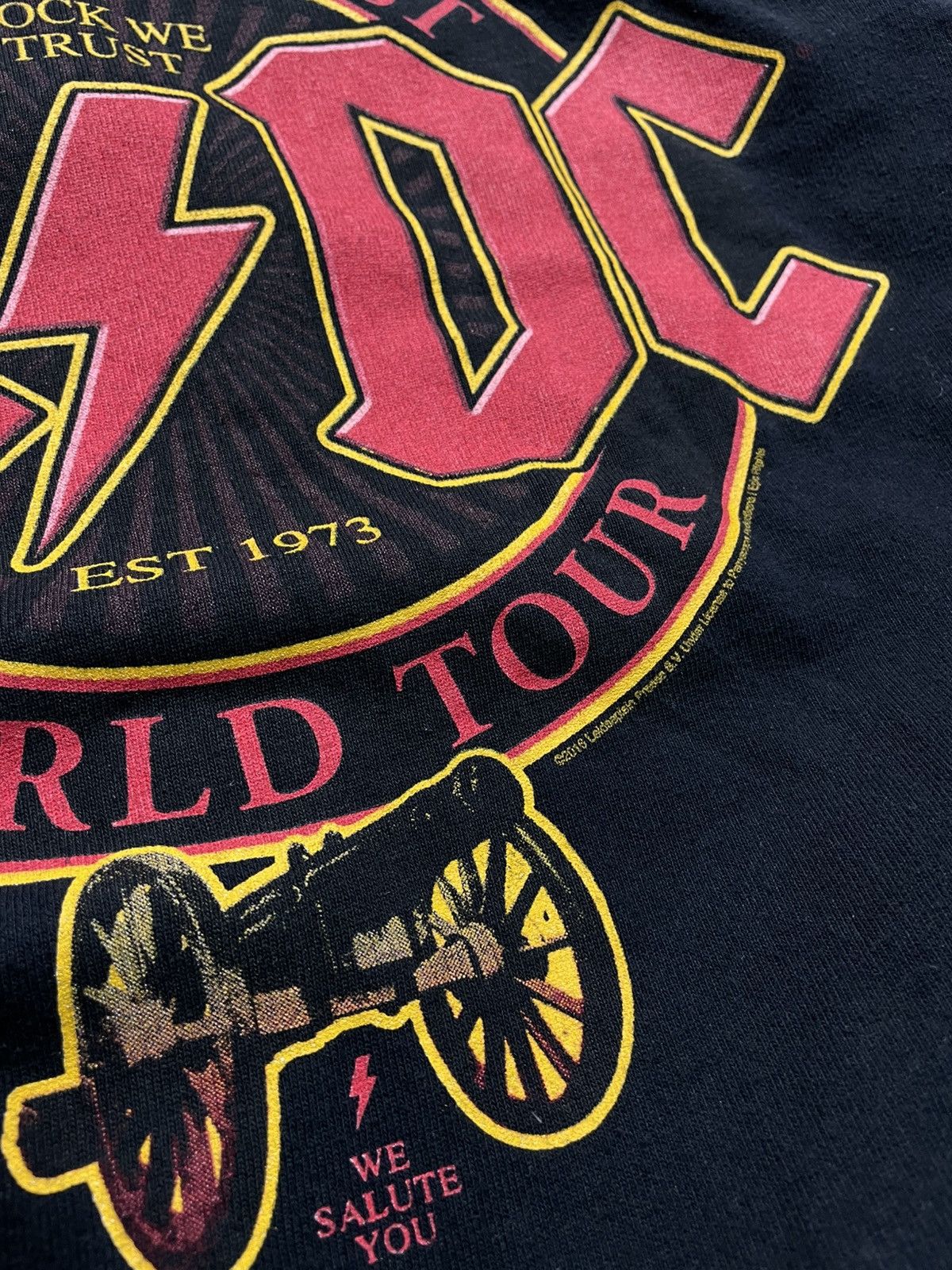 AC/DC Vtg AC/DC Back In Black Faded Full Zip Hoodie L/XL Size US L / EU 52-54 / 3 - 4 Thumbnail