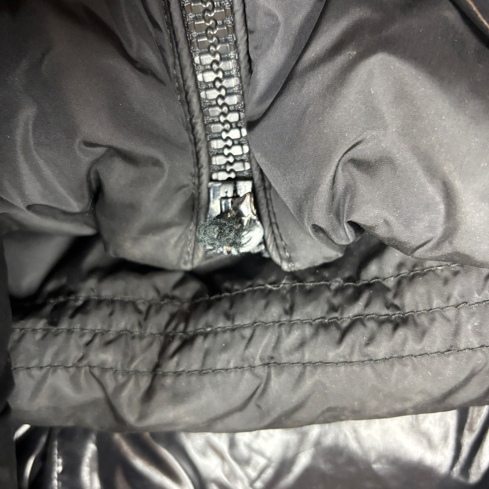 Moncler Moncler New Down Puffer Jacket Women's 3 / Large G32-003 Size L / US 10 / IT 46 - 14 Thumbnail