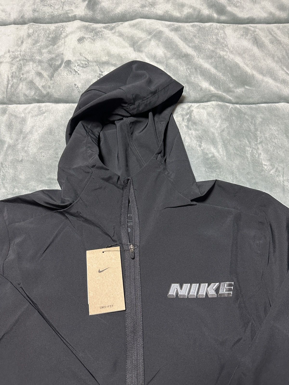 Nike New Nike Size Large Dry Fit Versatile Foam Running Jacket Size US L / EU 52-54 / 3 - 3 Thumbnail