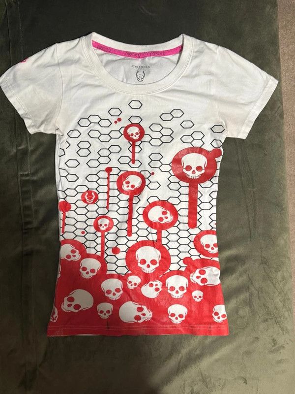 CYBERDOG LONDON 3D logo T-shirt y2k 短丈 Cyberdog T Shirt | Grailed
