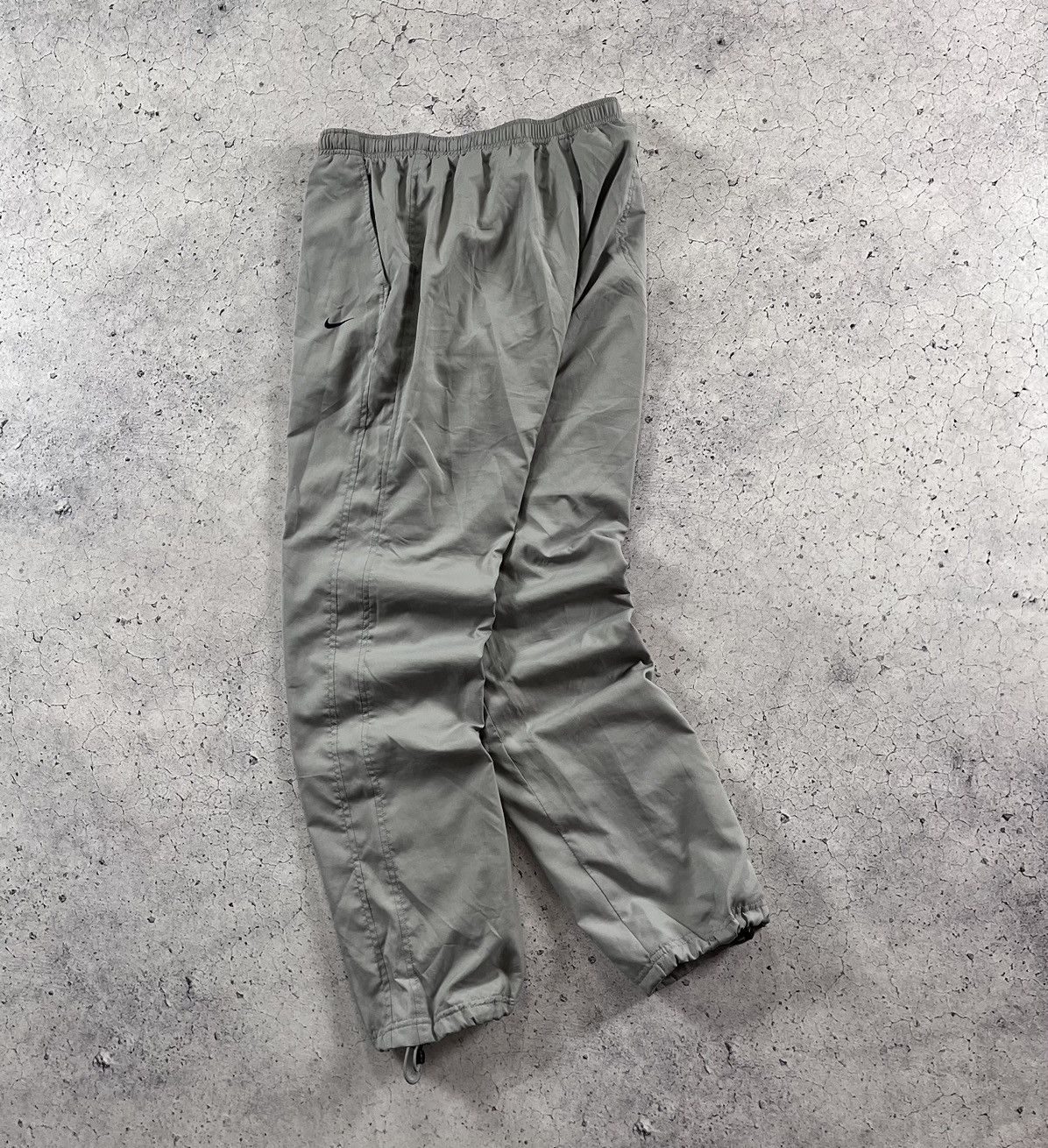 Nike × Vintage Nike Nylon Track Pants Vintage Baggy Gorpcore Y2K Drill Size US 32 / EU 48 - 6 Thumbnail