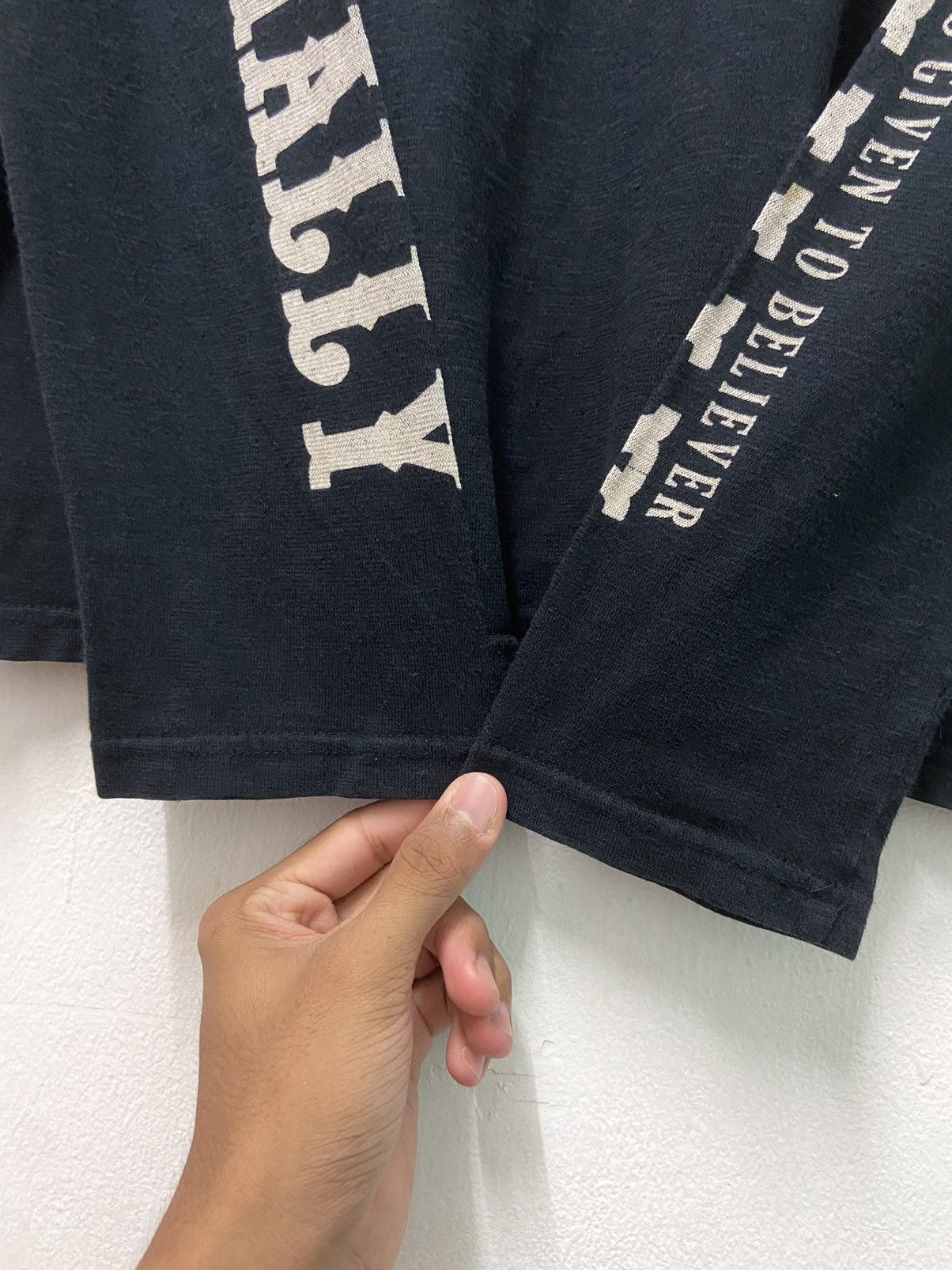 If Six Was Nine 2000's Outreef Authentic " Dexterity " LGB Style L/S T-Shirt Size US M / EU 48-50 / 2 - 9 Thumbnail