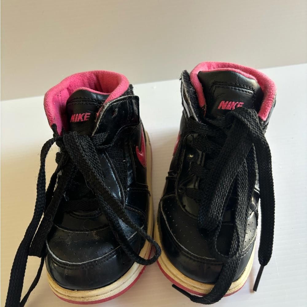 Nike Nike Retro High GT Kids Shoes Size US 8 / EU 41 - 3 Thumbnail