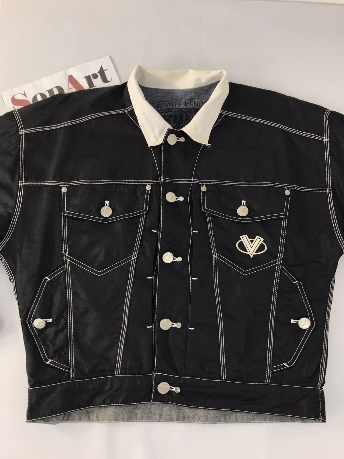 Japanese Brand Vintage Venue Bomber Jacket Distressed Button Up Design Size US L / EU 52-54 / 3 - 3 Thumbnail