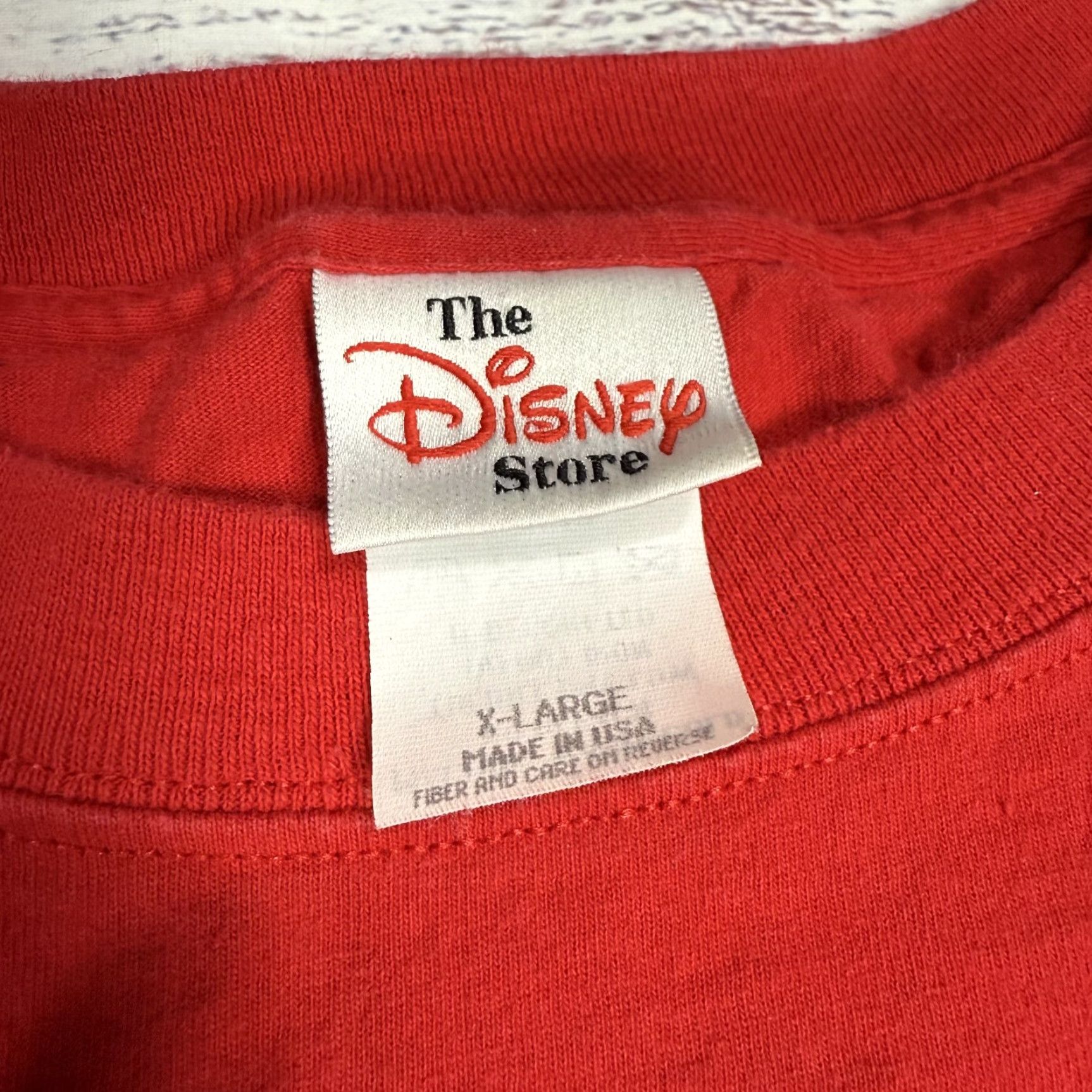 Disney VINTAGE Disney The Disney Store Mickey Mouse Red T-shirt Mens Short Sleeve USA Cotton XL SX Size US XL / EU 56 / 4 - 7 Thumbnail