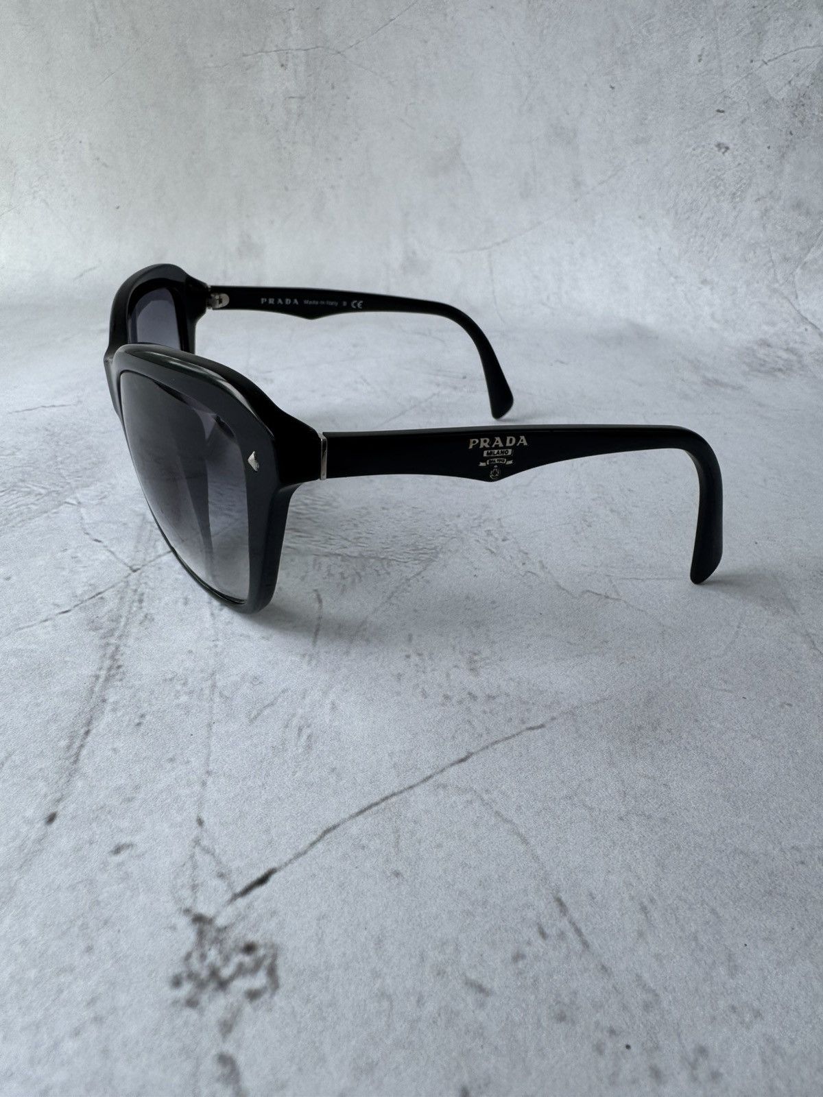 Prada × Vintage Prada Sunglasses SPR 24N Black Acetate Size ONE SIZE - 4 Thumbnail