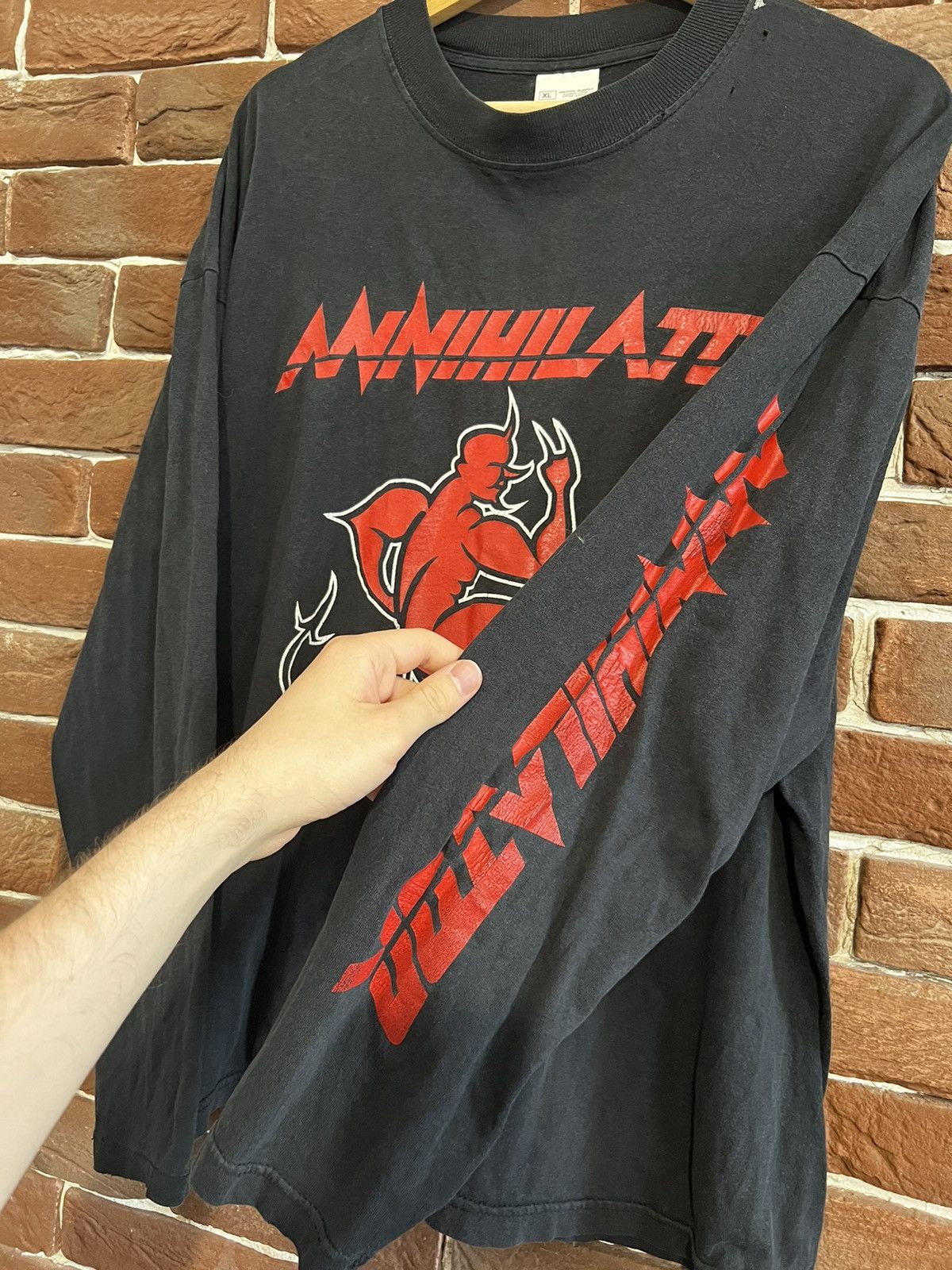 Band Tees Vintage 00s Annihilator Carnival Diablos Tour 2001 Metal Size US XL / EU 56 / 4 - 3 Thumbnail