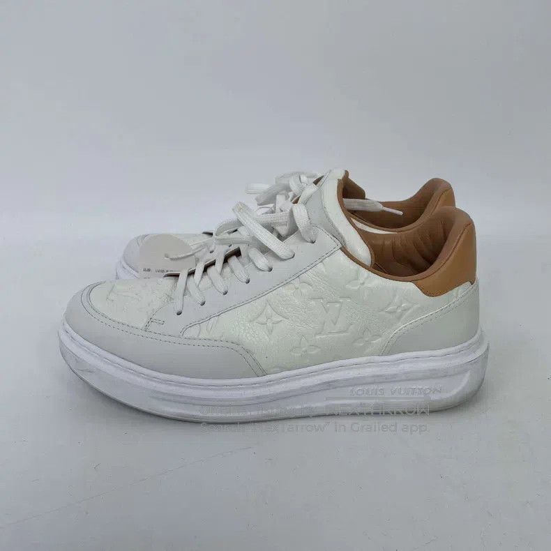 Louis Vuitton Louis Vuitton All Leather Embossed White Shoes Size US 7.5 / EU 40-41 - 2 Thumbnail