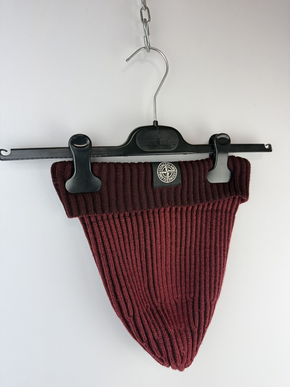 Stone Island Red & bordeaux Stone Island Two Tone Prototype beanie Size ONE SIZE - 3 Thumbnail