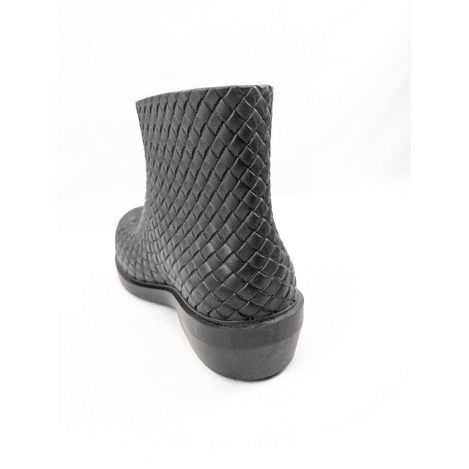 Bottega Veneta o1rshd1 Fireman Ankle Boots in Black Size US 8 / EU 41 - 10 Thumbnail