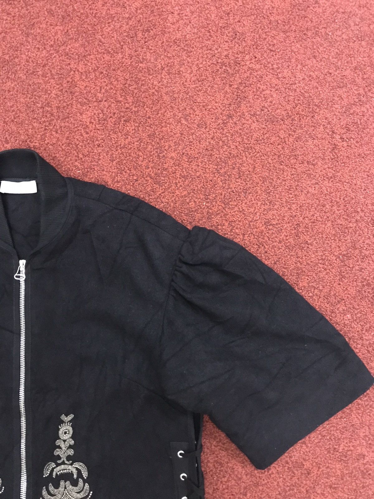 Dries Van Noten Archival DRIES VAN NOTEN STUDDED FLORAL SL Wool Jacket Size XS / US 0-2 / IT 36-38 - 4 Thumbnail
