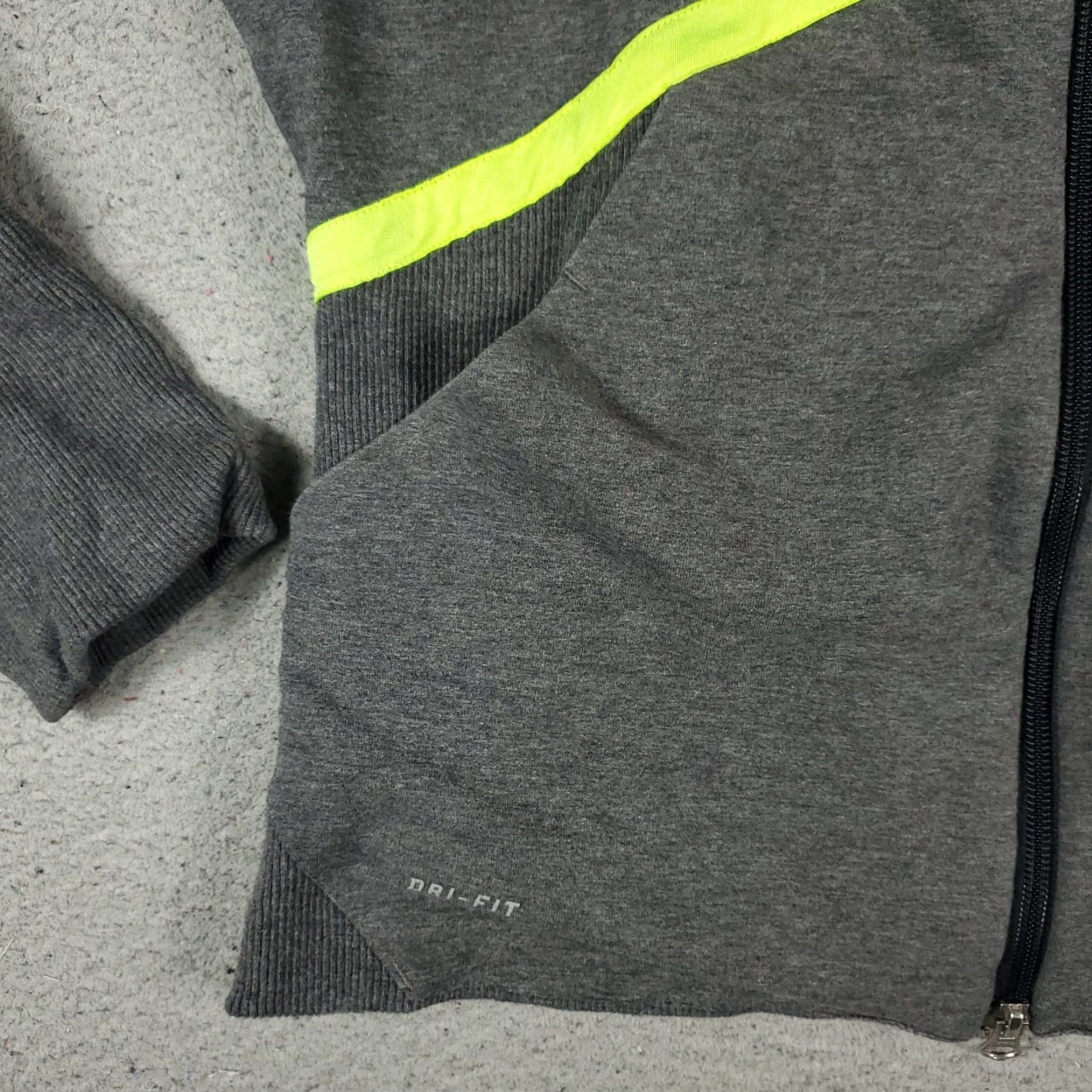 Nike Nike Sweater Full Zip Hooded Women’s Size Large Gray Size L / US 10 / IT 46 - 3 Thumbnail