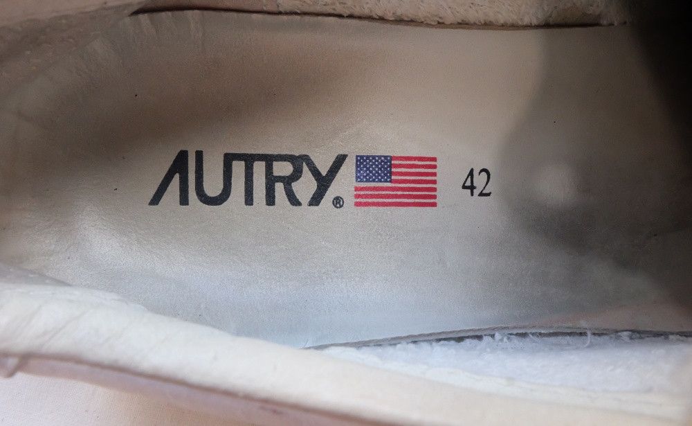 AUTRY Autry Medalist Low Leather Size US 9 / EU 42 - 9 Thumbnail