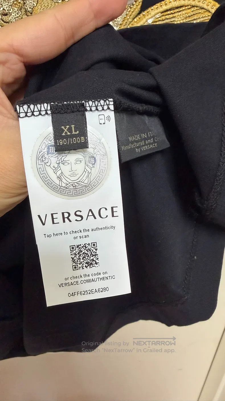 Versace Versace Short-sleeved T-shirt Size US XL / EU 56 / 4 - 5 Thumbnail