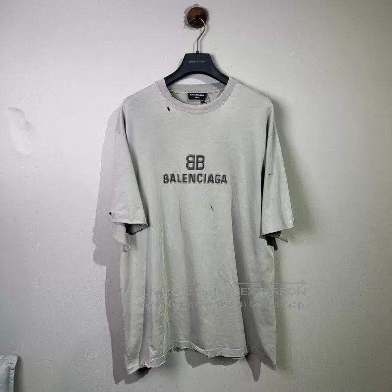 Balenciaga Balenciaga Mosaic Destroyed Letter Short Sleeve Size US XS / EU 42 / 0 - 1 Thumbnail