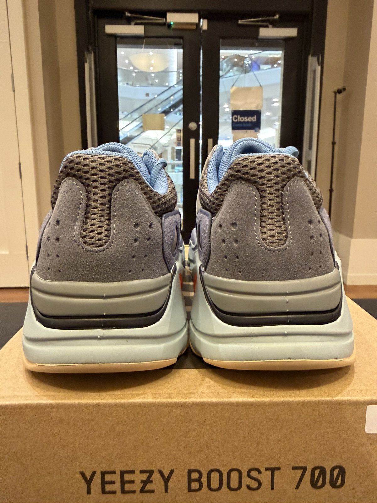 Adidas Yeezy Boost 700 V2 ‘Carbon Blue’ Size US 8 / EU 41 - 3 Thumbnail
