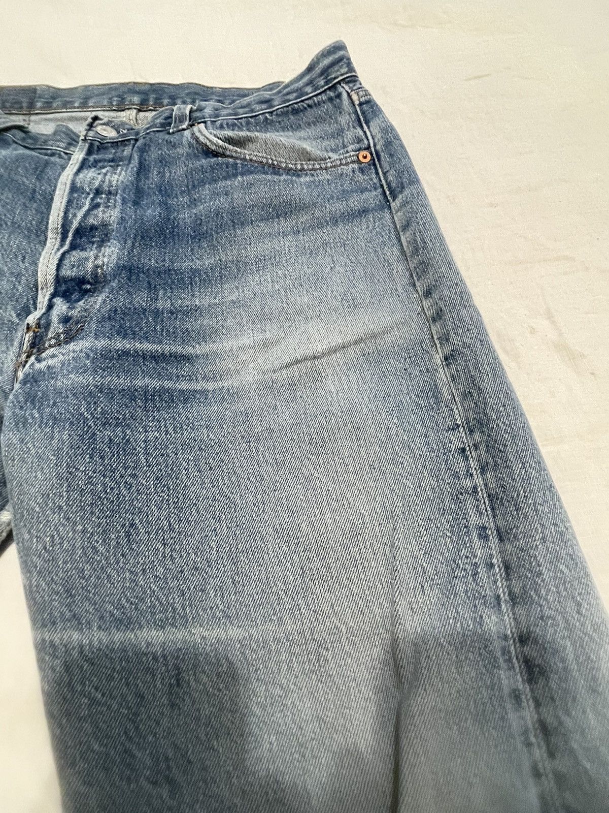 Levi's Vintage Clothing • 1989 LEVIS 501• Size US 36 / EU 52 - 2 Thumbnail